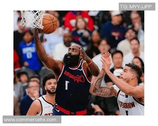 快船队击败湖人队，将战局拖入抢七