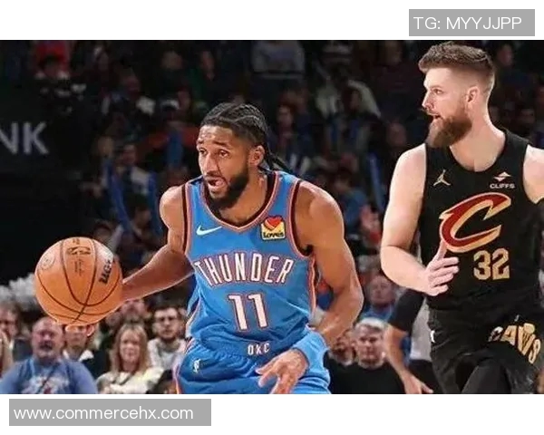 雷霆主帅多诺万：球员们展现出色的团队合作精神